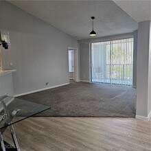 13505 Eagle Ridge Dr in Ft. Myers, FL - Building Photo - Building Photo