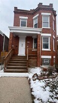 2311 S Central Ave, Unit 1 in Cicero, IL - Building Photo