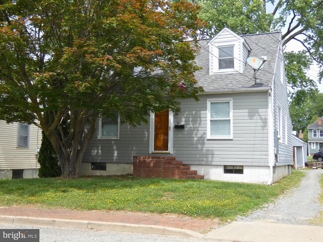 property at 511 Cannon St