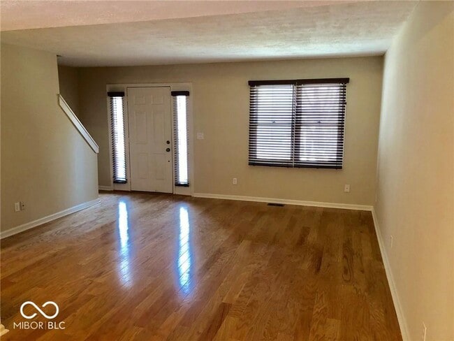 496 E 10th St in Indianapolis, IN - Building Photo - Building Photo