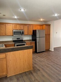 24310 Tanglewood Rd photo'