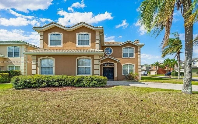 property at 417 Vista Loop