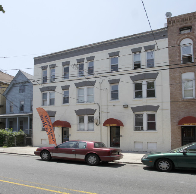 Elizabeth Apartments in Elizabeth, NJ - Building Photo - Building Photo