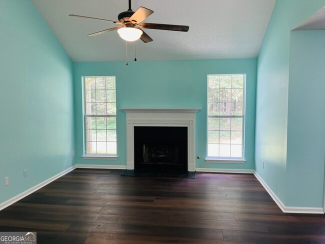 315 Hayward Bishop Way in Senoia, GA - Building Photo - Building Photo