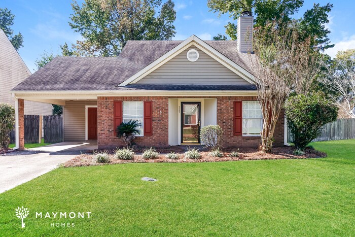 525 Stonecreek Dr in Brandon, MS - Building Photo