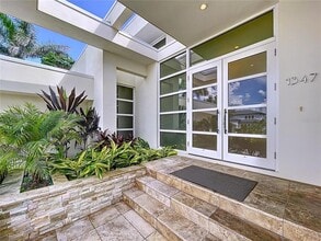 1347 Harbor Dr in Sarasota, FL - Building Photo - Building Photo