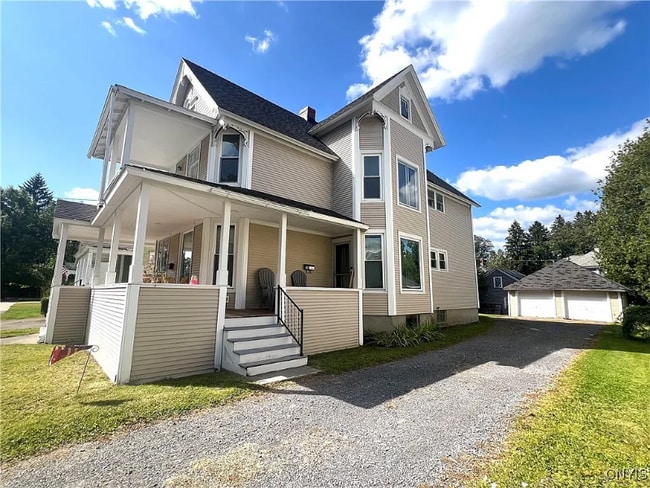 12 E Main St in Cortland, NY - Building Photo - Building Photo