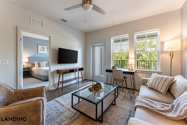 1225 Utica Dr, Unit 1-312