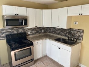 306 Countryview Cove in Oxford, MS - Building Photo - Building Photo