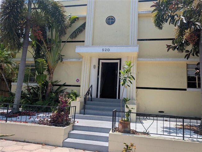 520 11th Ave N in St. Petersburg, FL - Building Photo - Building Photo