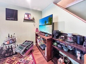 64 Goodenough St in Boston, MA - Building Photo - Building Photo