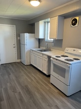 1937 Kenneth Ave in New Kensington, PA - Foto de edificio - Building Photo