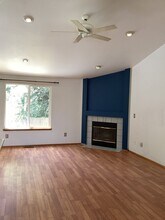8216 1st St SE in Lake Stevens, WA - Building Photo - Building Photo