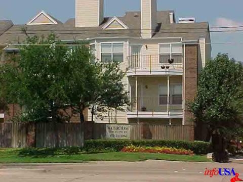 Waterchase Apartments in Dallas, TX - Building Photo