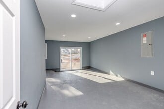 116 W Wedgewood Ct in Millville, NJ - Building Photo - Building Photo