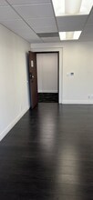 22750 Hawthorne Blvd in Torrance, CA - Building Photo - Building Photo