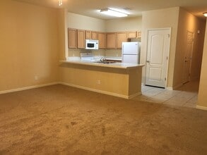 146 Iron Horse Dr E in Crestview, FL - Building Photo - Building Photo