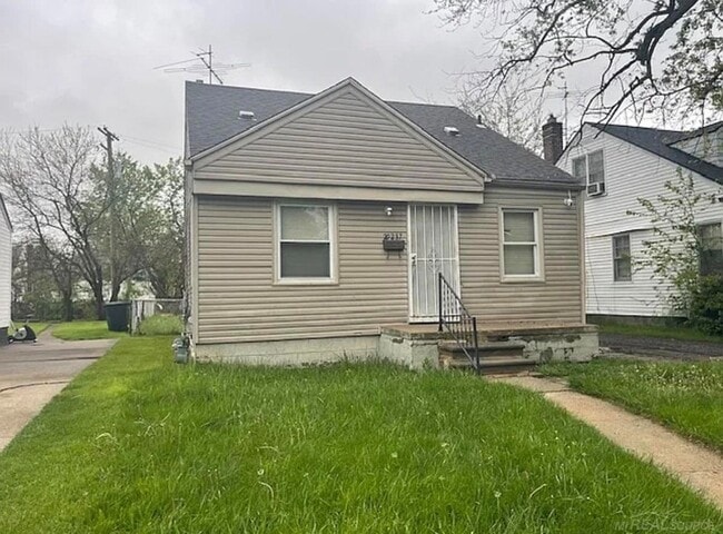 20237 Hamburg St