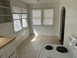 1340 N Linden Ave in Fresno, CA - Building Photo - Building Photo