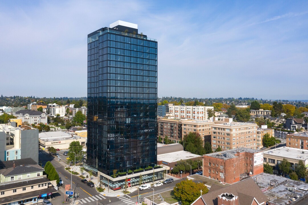 The M Seattle in Seattle, WA - Foto de edificio