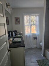 5209 Skyline Dr in Stone Mountain, GA - Foto de edificio - Building Photo