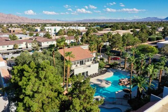 Playa Vista in Las Vegas, NV - Foto de edificio - Building Photo