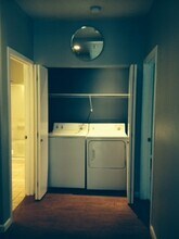 0618 SW Nevada St, Unit C in Portland, OR - Building Photo - Building Photo