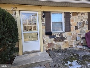 207 Walnut Hill Rd in West Chester, PA - Building Photo - Building Photo