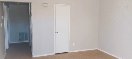 272 W Viola St, Unit 3 in Casa Grande, AZ - Foto de edificio - Building Photo