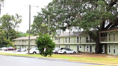 Parkside Gardens Apartments in Ocala, FL - Building Photo - Building Photo