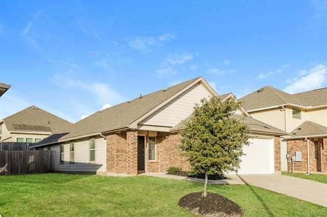 8332 Yaupon Holly Trl in Fort Worth, TX - Building Photo - Building Photo