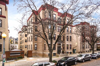 Capital Manor Cooperative in Washington, DC - Foto de edificio - Building Photo