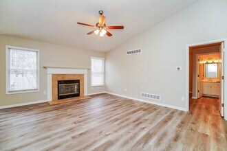 5776 Chase Run in Galloway, OH - Building Photo - Building Photo