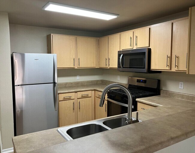 de Tolosa Ranch Apartments