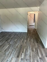 1015 Summit Ave in Waukesha, WI - Building Photo - Building Photo