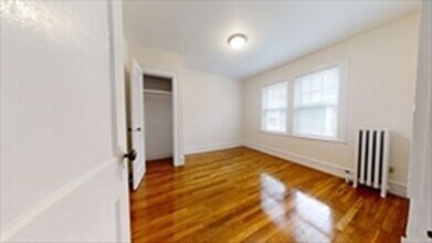 47 Olcott St-Unit -2 in Watertown, MA - Building Photo - Building Photo