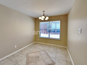 737 Oak Dale Ave in Lake Dallas, TX - Building Photo - Building Photo