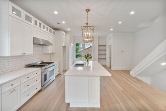 129 French St in Charlotte, NC - Building Photo - Building Photo