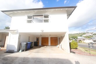 1320 15th Ave in Honolulu, HI - Building Photo - Building Photo