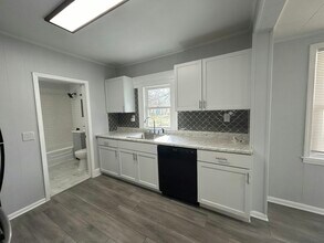 16621 Salem in Detroit, MI - Building Photo - Building Photo