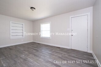 4912 School St in North Little Rock, AR - Building Photo - Building Photo