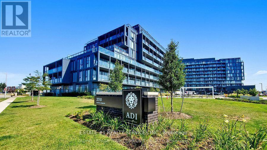 3210 Dakota Cmn in Burlington, ON - Building Photo