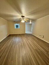 1210 N Bangor Ave in Lubbock, TX - Building Photo - Building Photo
