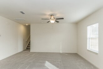 215 Bedstone Wy in Clayton, NC - Building Photo - Building Photo