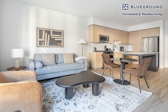 350 Chastain Pl in Santa Clara, CA - Building Photo - Building Photo