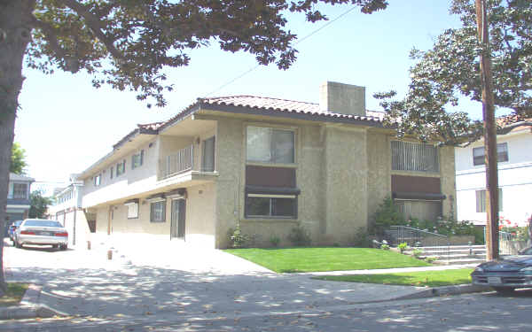 817 N Stoneman Ave in Alhambra, CA - Building Photo - Building Photo