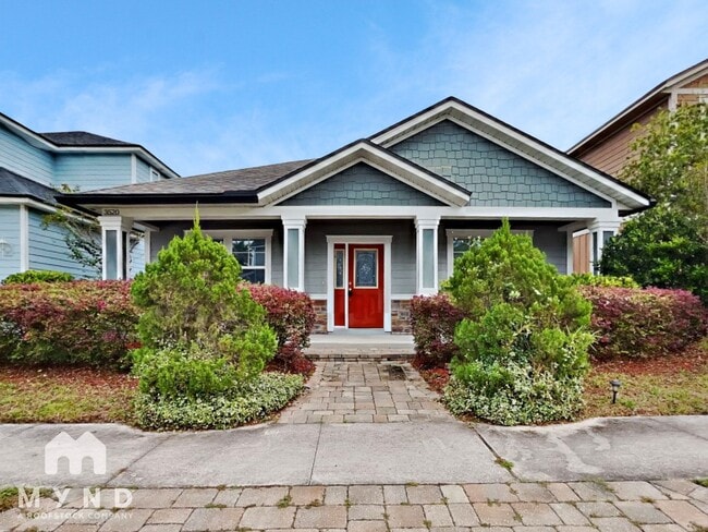 property at 3520 Hawthorn Way