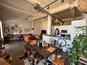 915 N San Jacinto St in Houston, TX - Building Photo - Building Photo