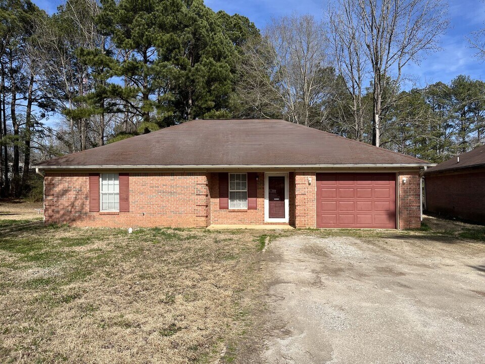 116 Traceview Ln in Saltillo, MS - Building Photo