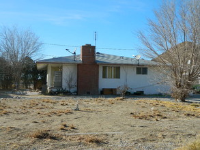 31336 State Highway 18 in Lucerne Valley, CA - Building Photo - Building Photo